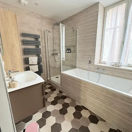 Le Stanislas Confort A - Centre - Апартаменты *